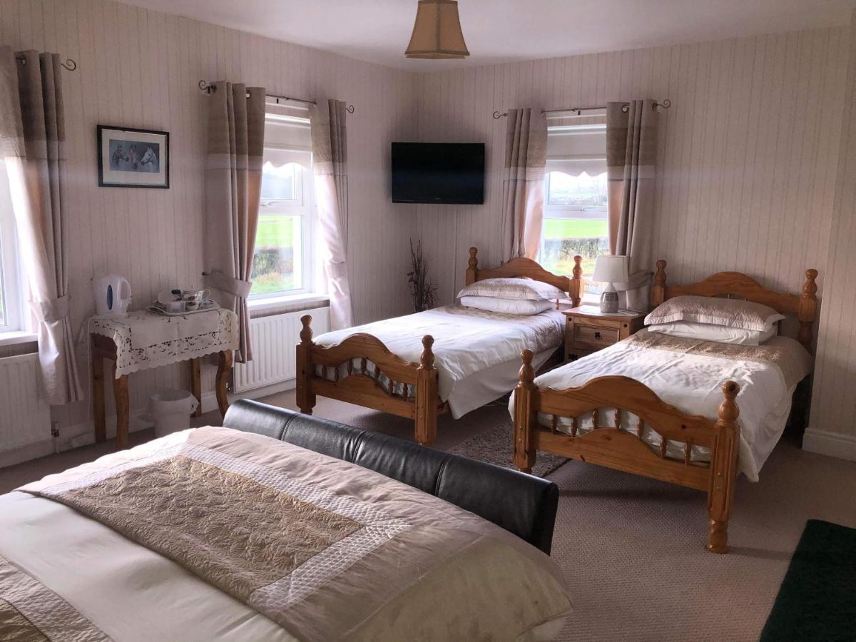 Lisnagalt Lodge Coleraine Buitenkant foto